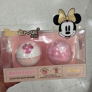 The Crème Shop Disney Mini Mouse Bath Fizzy Bombs